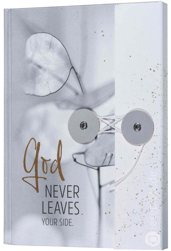Notizbuch mit Knopf "God never leaves your side"