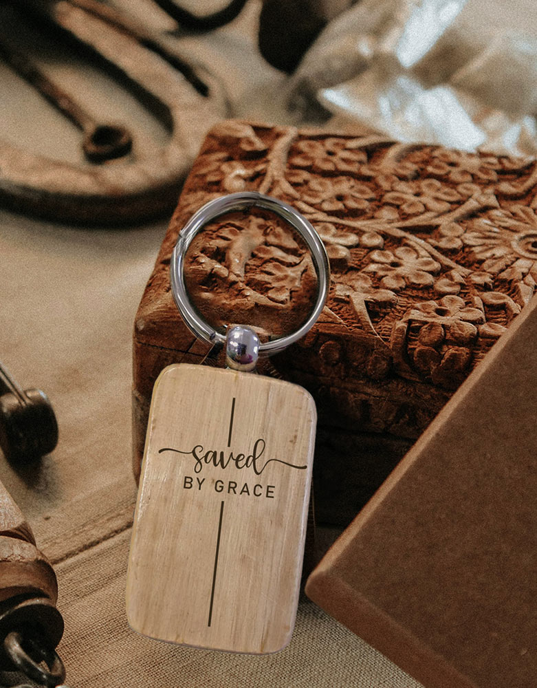 Schlüsselanhänger "Saved by Grace"